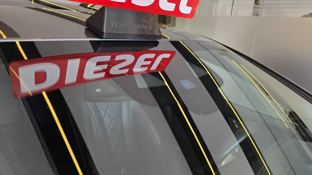 Mercedes-Benz CLS 400 2019 - 44500 EUR, 165703 km - AUTO.MOTO.pt - 165703km - foto 30 de 73