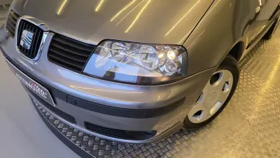 SEAT Alhambra 2005 - 7500 EUR, 299890 km - AUTO.MOTO.pt - 299890km - foto 25 de 57