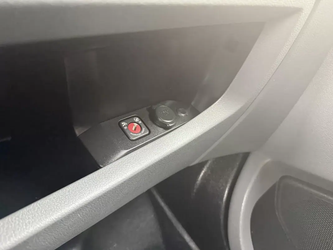 Toyota 2019 - 16190 EUR, 109000 km - AUTO.MOTO.pt - 109000km - foto 21 de 31