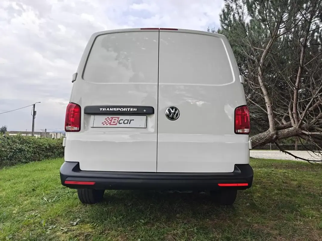 VW T6 TRANSPORTER 2.0 TDI KASTEN/ 3 LUGARES/ IVA DEDUTIVEL 2023 - 27490 EUR, 43500 km - AUTO.MOTO.pt - 43500km - foto 10 de 28