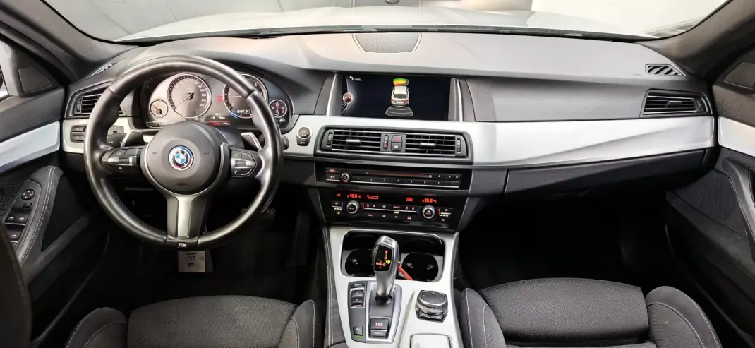 BMW 520 2016 - 20990 EUR, 177000 km - AUTO.MOTO.pt - 177000km - foto 37 de 45
