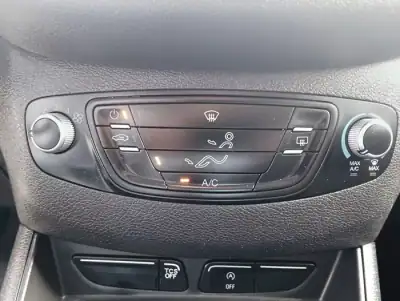 Ford Transit Courier 2020 - 10990 EUR, 129167 km - AUTO.MOTO.pt - 129167km - foto 43 de 52