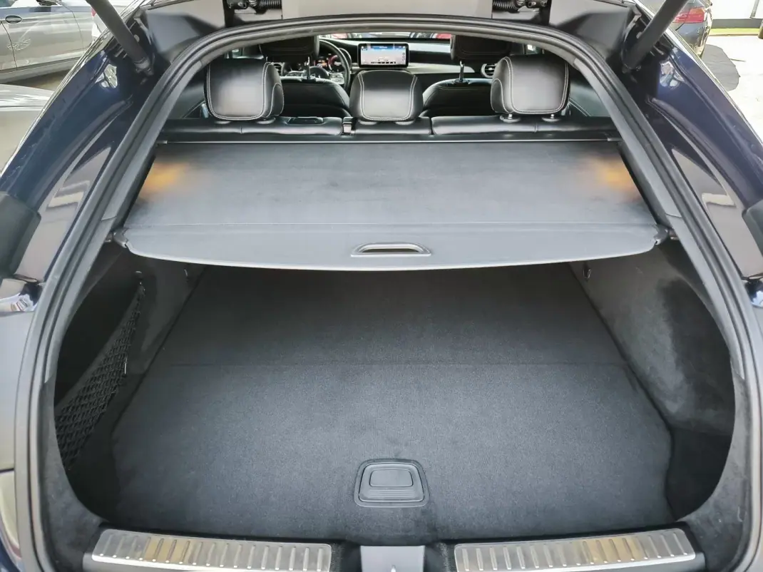 Mercedes-Benz GLC 220 2020 - 38950 EUR, 249800 km - AUTO.MOTO.pt - 249800km - foto 55 de 64