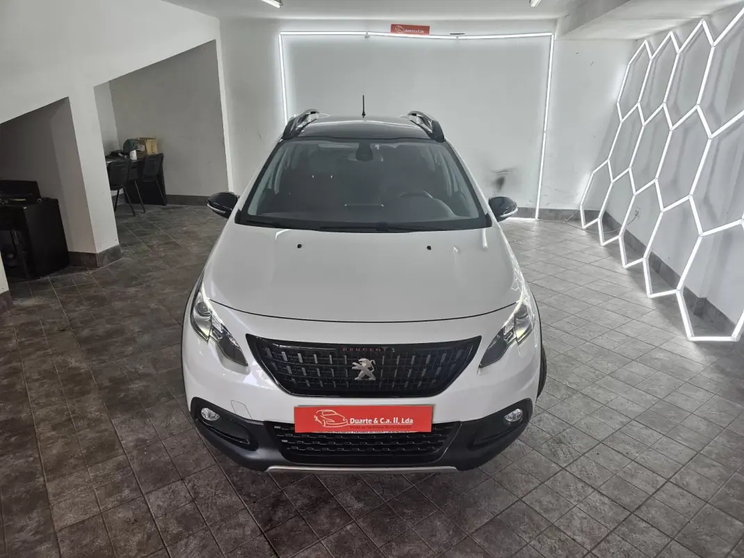 Peugeot 2008 2019 - 12850 EUR, 138694 km - AUTO.MOTO.pt - 138694km - foto 8 de 35