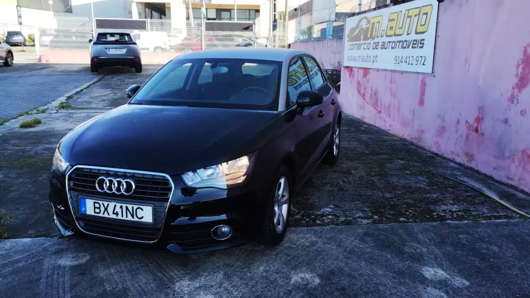 Audi A1 Sportback 2014 - 10999 EUR, 159000 km - AUTO.MOTO.pt - 159000km - foto 7 de 37