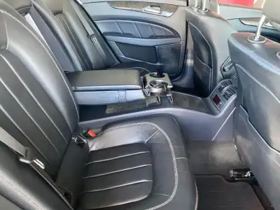 Mercedes-Benz CLS 250 2011 - 18500 EUR, 199900 km - AUTO.MOTO.pt - 199900km - foto 24 de 43