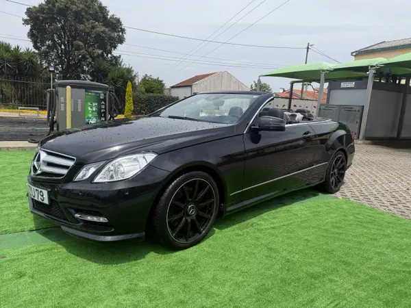 Mercedes-Benz E 250 2013 - 18500 EUR, 165000 km - AUTO.MOTO.pt - 165000km - foto 4 de 11
