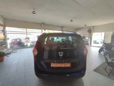 Dacia Lodgy 2016 - 12900 EUR, 161000 km - AUTO.MOTO.pt - 161000km - foto 4 de 16