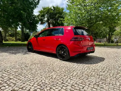 Volkswagen Golf 2019 - 32990 EUR, 72300 km - AUTO.MOTO.pt - 72300km - foto 16 de 40