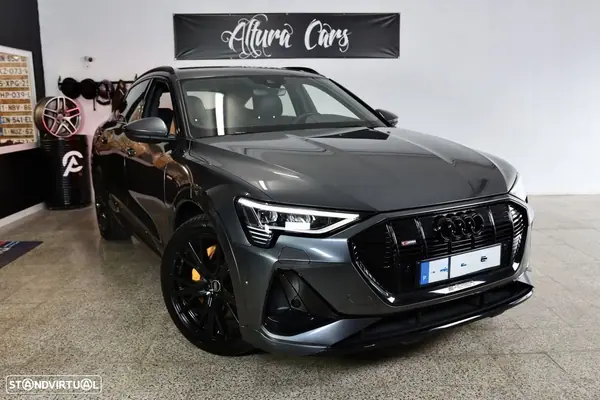Audi e-tron 2023