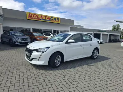 Peugeot 208 2021 - 14950 EUR, 68700 km - AUTO.MOTO.pt - 68700km - foto 2 de 27