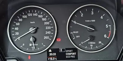 BMW 116 2017 - 16500 EUR, 129000 km - AUTO.MOTO.pt - 129000km - foto 24 de 28