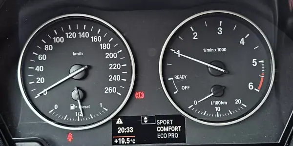 BMW 116 2017 - 16500 EUR, 129000 km - AUTO.MOTO.pt - 129000km - foto 24 de 28