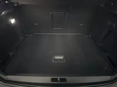 Peugeot 3008 2016 - 13800 EUR, 207000 km - AUTO.MOTO.pt - 207000km - foto 12 de 16