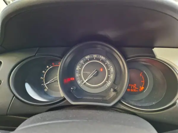 Citroën C3 2010 - 6500 EUR, 191000 km - AUTO.MOTO.pt - 191000km - foto 31 de 33