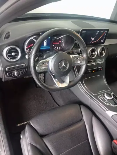 Mercedes-Benz C 220 2019 - 28300 EUR, 140000 km - AUTO.MOTO.pt - 140000km - foto 28 de 36