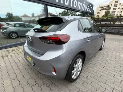 Opel Corsa 2021 - 11900 EUR, 70300 km - AUTO.MOTO.pt - 70300km - foto 9 de 12