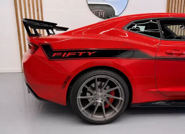 Chevrolet Camaro 2017 - 49900 EUR, 50000 km - AUTO.MOTO.pt - 50000km - foto 6 de 17