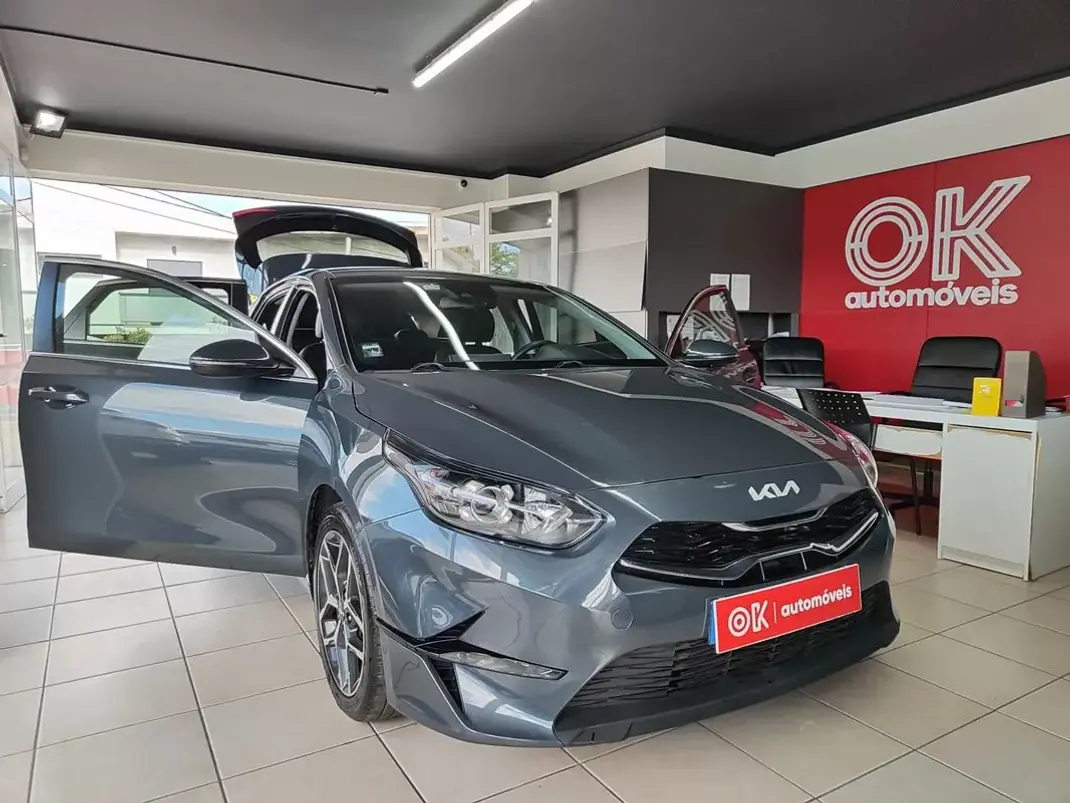 Kia Ceed 2021 - 17350 EUR, 60000 km - AUTO.MOTO.pt - 60000km - foto 19 de 33