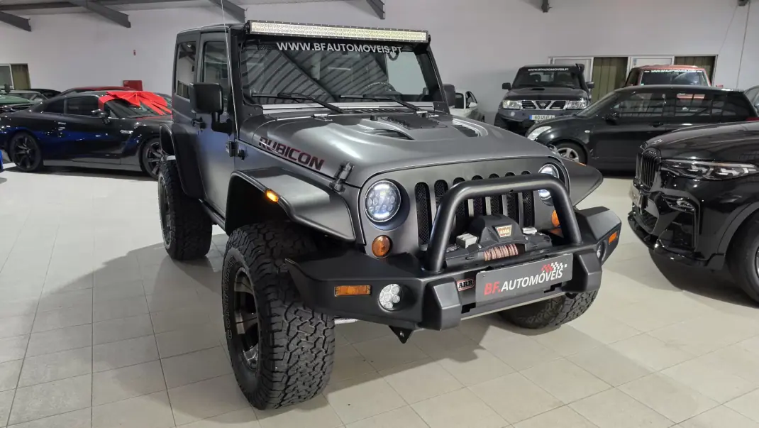 Jeep Wrangler 2010 - 35000 EUR, 129687 km - AUTO.MOTO.pt - 129687km - foto 2 de 47