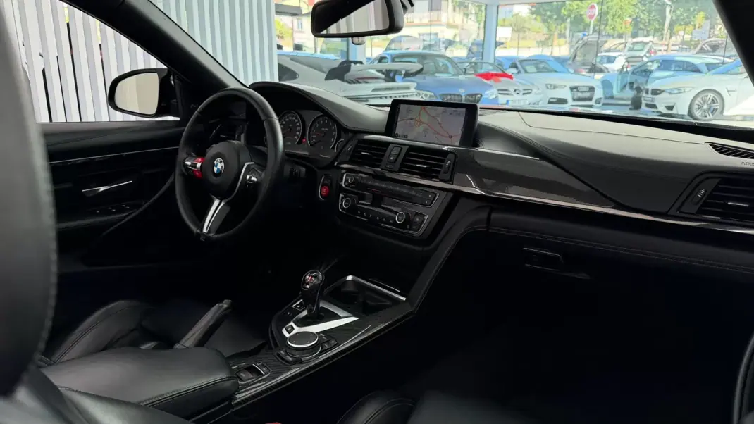BMW M4 2015 - 54990 EUR, 91408 km - 91408km - foto 16 de 31