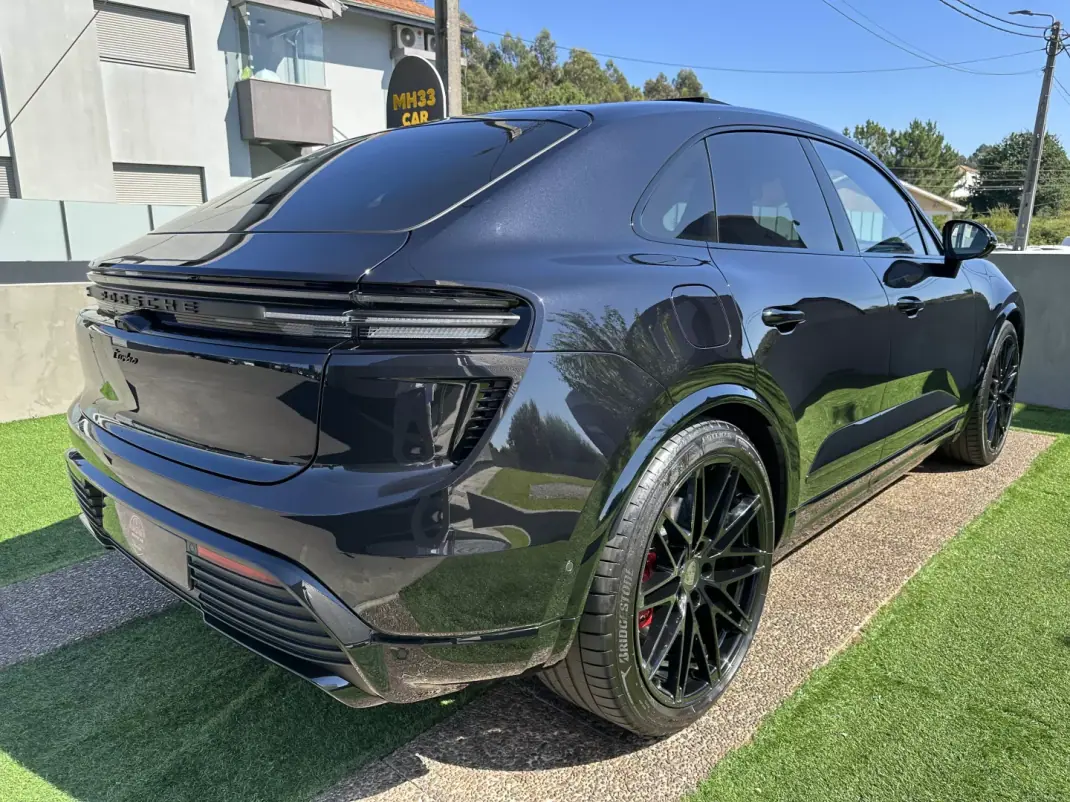 Porsche Macan 2025 - 127000 EUR, 12000 km - 12000km - foto 9 de 80