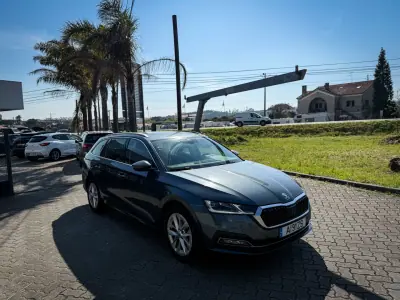 Skoda Octavia Break 2021 - 16990 EUR, 170000 km - AUTO.MOTO.pt - 170000km - foto 9 de 12