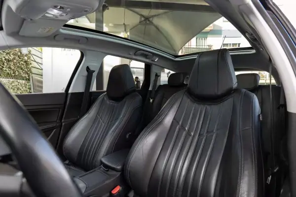 Peugeot 308 SW 2020 - 15450 EUR, 102000 km - AUTO.MOTO.pt - 102000km - foto 5 de 11