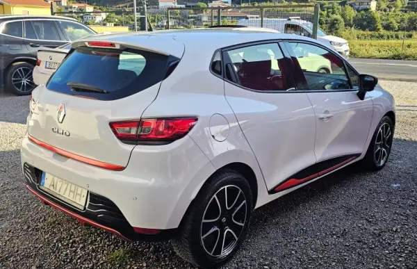 Renault Clio 1.2 16V 75 GPS 2014 Petrol — 147 000 km Renault Clio 1.2 16V 75 GPS 2014 Petrol