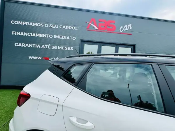 SEAT Arona 2021 - 15999 EUR, 100000 km - AUTO.MOTO.pt - 100000km - foto 12 de 31