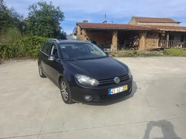 Volkswagen Golf Variant 2009 - 3950 EUR, 279328 km - AUTO.MOTO.pt - 279328km - foto 2 de 15