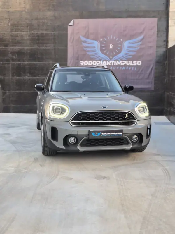 MINI Countryman Cooper SE ALL4 Sport Edition Auto 2022 Híbrido Plug-In