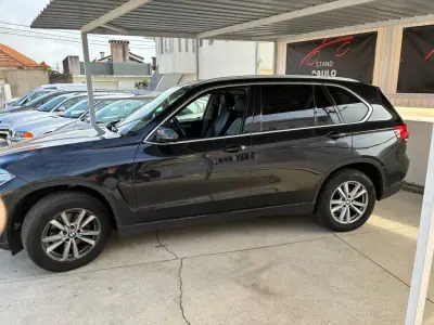 BMW X5 2015 - 22500 EUR, 199000 km - AUTO.MOTO.pt - 199000km - foto 3 de 24
