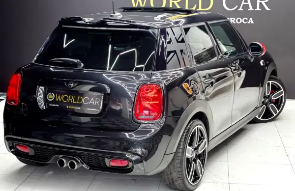 MINI Cooper 2015 - 15990 EUR, 184130 km - AUTO.MOTO.pt - 184130km - foto 14 de 39