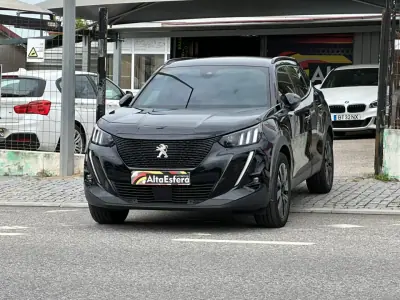 Peugeot e-2008 2022 - 23900 EUR, 40274 km - AUTO.MOTO.pt - 40274km - foto 12 de 35