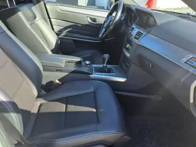 Mercedes-Benz E 220 2014 - 18900 EUR, 213445 km - AUTO.MOTO.pt - 213445km - foto 21 de 46