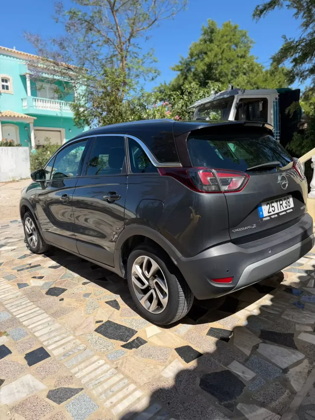 Opel Crossland X 2017 - 11900 EUR, 88005 km - AUTO.MOTO.pt - 88005km - foto 5 de 9