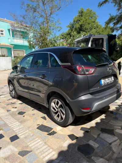 Opel Crossland X 2017 - 11900 EUR, 88005 km - AUTO.MOTO.pt - 88005km - foto 5 de 9