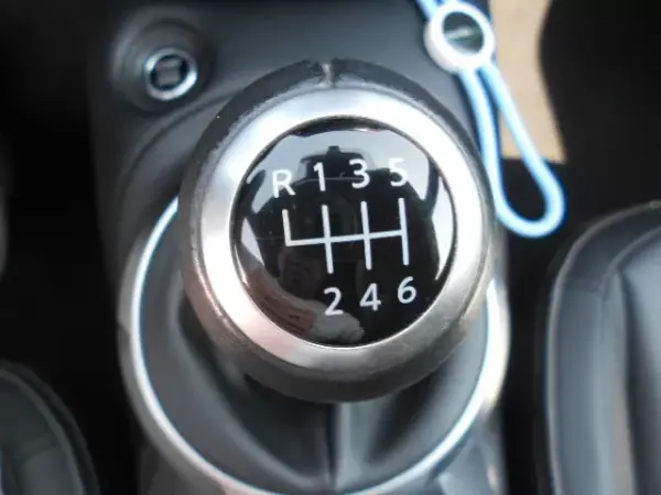 Nissan Juke 2024 - 20900 EUR, 44989 km - AUTO.MOTO.pt - 44989km - foto 13 de 15