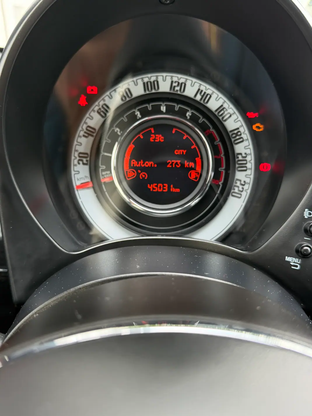Fiat 500C 2021 - 12250 EUR, 45500 km - AUTO.MOTO.pt - 45500km - foto 4 de 8