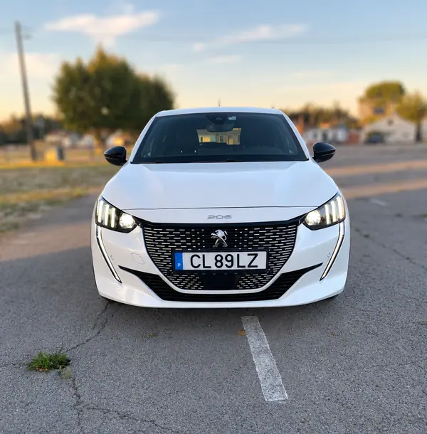 Peugeot e-208 50 kWh GT 2022 Electric