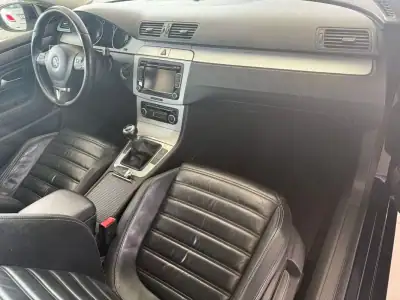 Volkswagen Passat CC 2010 - 13990 EUR, 162335 km - AUTO.MOTO.pt - 162335km - foto 5 de 21
