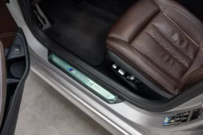 BMW 550 2019 - 65950 EUR, 141950 km - AUTO.MOTO.pt - 141950km - foto 29 de 39