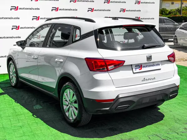 SEAT Arona 2021 - 15500 EUR, 68935 km - AUTO.MOTO.pt - 68935km - foto 8 de 21