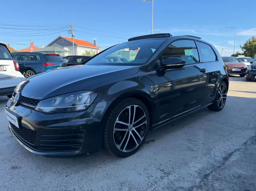 Volkswagen Golf 2013 - 14480 EUR, 240000 km - 240000km - foto 4 de 12
