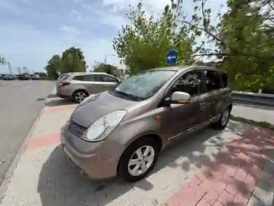 Nissan Note 2008 - 3850 EUR, 226000 km - AUTO.MOTO.pt - 226000km - foto 2 de 4