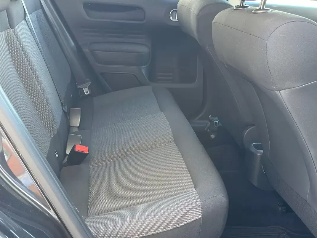 Citroën C4 Cactus 2018 - 9870 EUR, 89500 km - AUTO.MOTO.pt - 89500km - foto 27 de 47