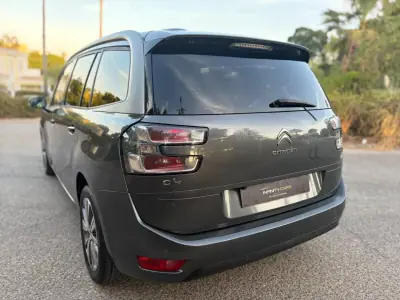 Citroën C4 Grand Picasso 2015 - 11999 EUR, 140000 km - 140000km - foto 8 de 19