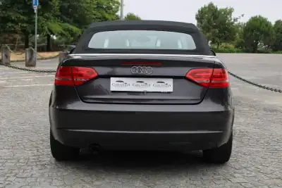 Audi A3 Cabrio 2009 - 11990 EUR, 180000 km - AUTO.MOTO.pt - 180000km - foto 39 de 42