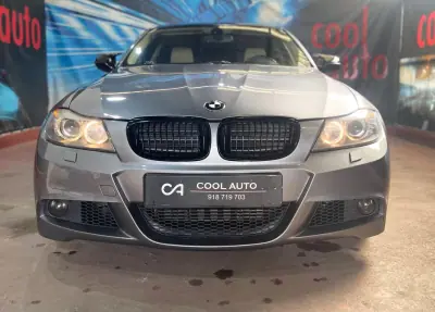 BMW 318 2010 - 10999 EUR, 181000 km - AUTO.MOTO.pt - 181000km - foto 2 de 46